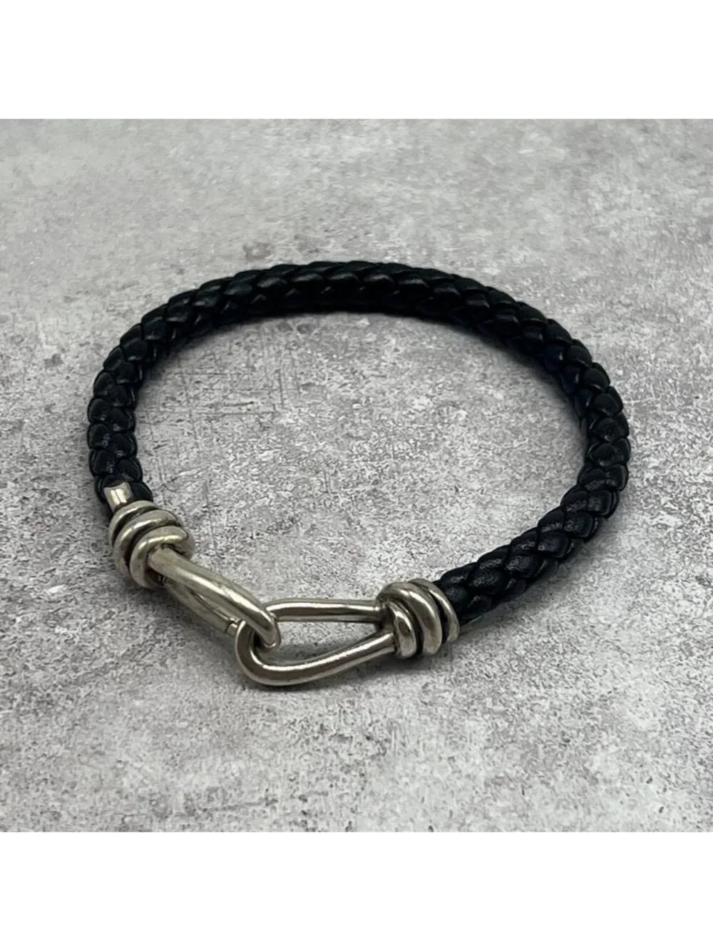 Tiffany & Co Paloma Picasso Knot Bra Leather Bracelet